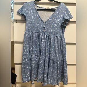 Jessica Simpson Blue and White Floral Dress